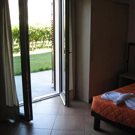 Agritur Arcosole 乡村民宿 阿科