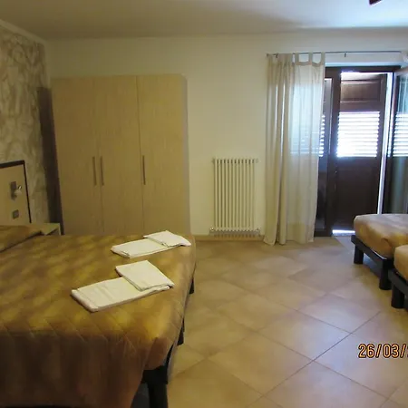 Agritur Arcosole 컨트리하우스 *